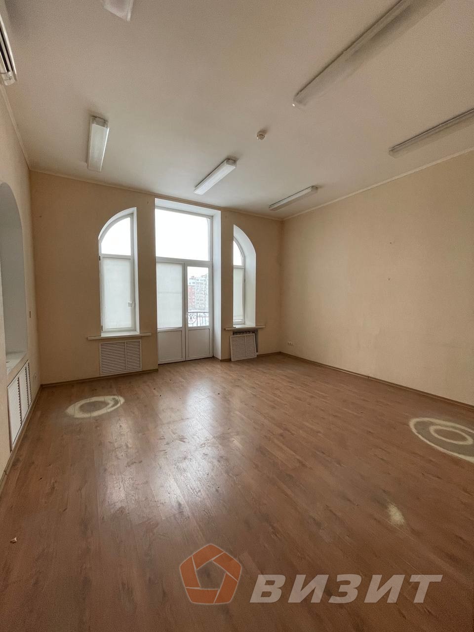 Продажа коммерческой недвижимости, 283м <sup>2</sup>, Самара, Ленинская улица,  116