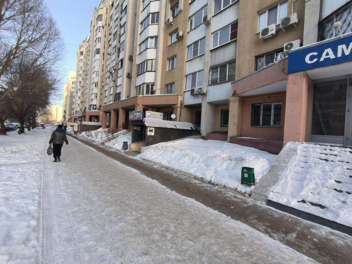 Продажа коммерческой недвижимости, 131м <sup>2</sup>, Самара, Дачная улица,  28