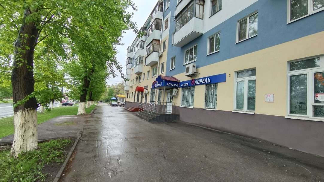 Продажа коммерческой недвижимости, 292м <sup>2</sup>, Новокуйбышевск, Победы проспект,  10