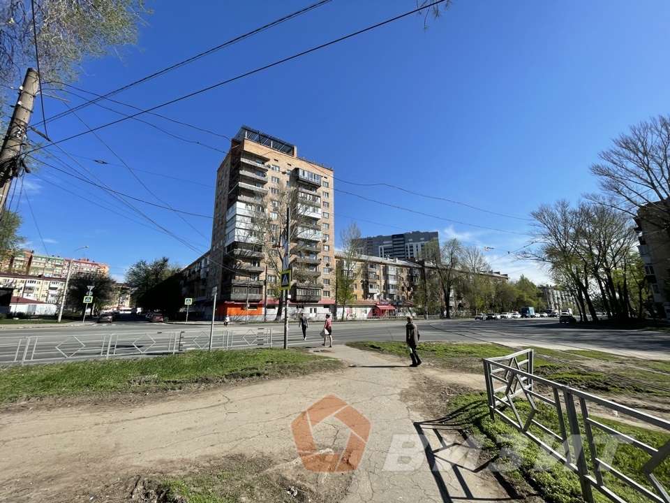 Продажа коммерческой недвижимости, 585м <sup>2</sup>, Самара, Гагарина улица,  124