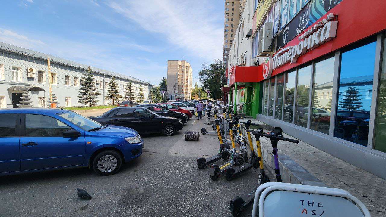 Продажа коммерческой недвижимости, 540м <sup>2</sup>, Самара, Революционная улица,  70е