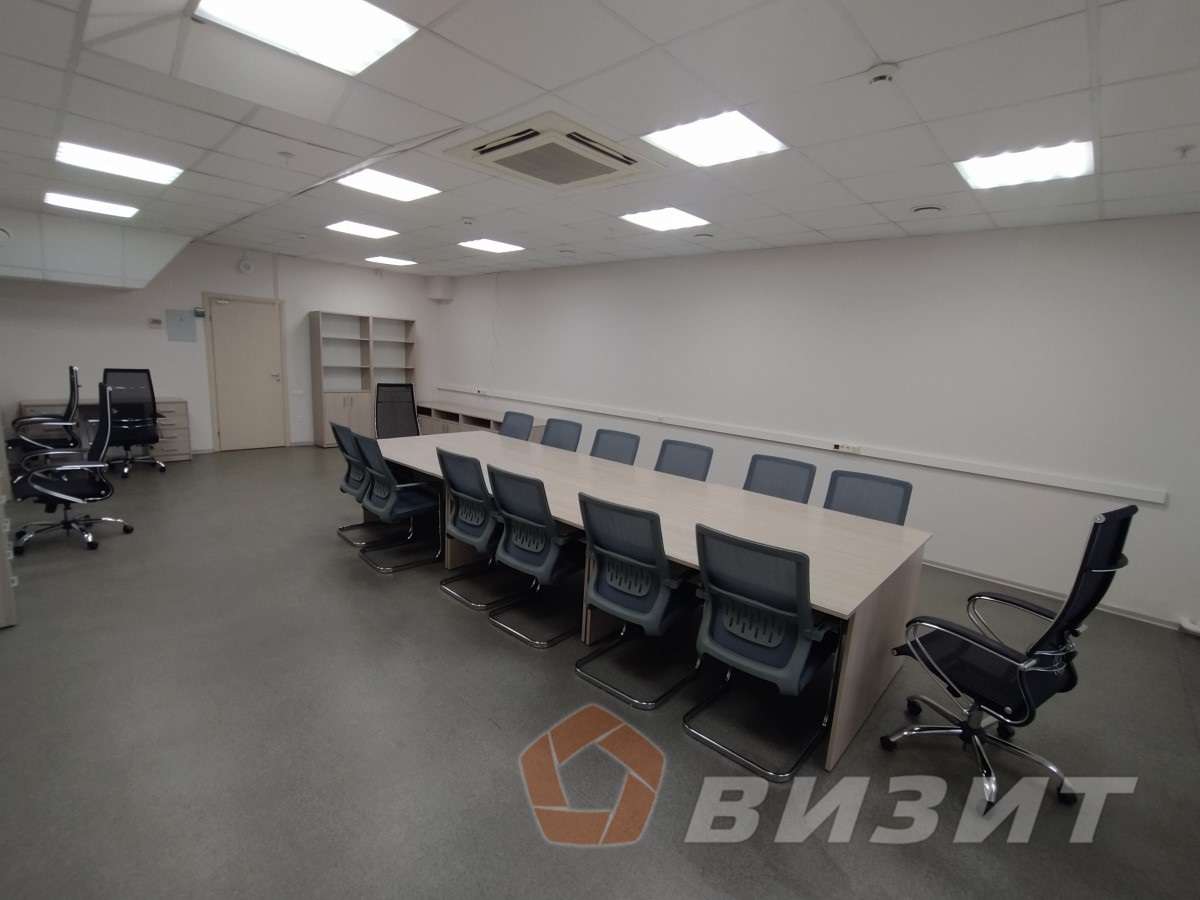 Аренда коммерческой недвижимости, 633м <sup>2</sup>, Самара, Мичурина улица,  21