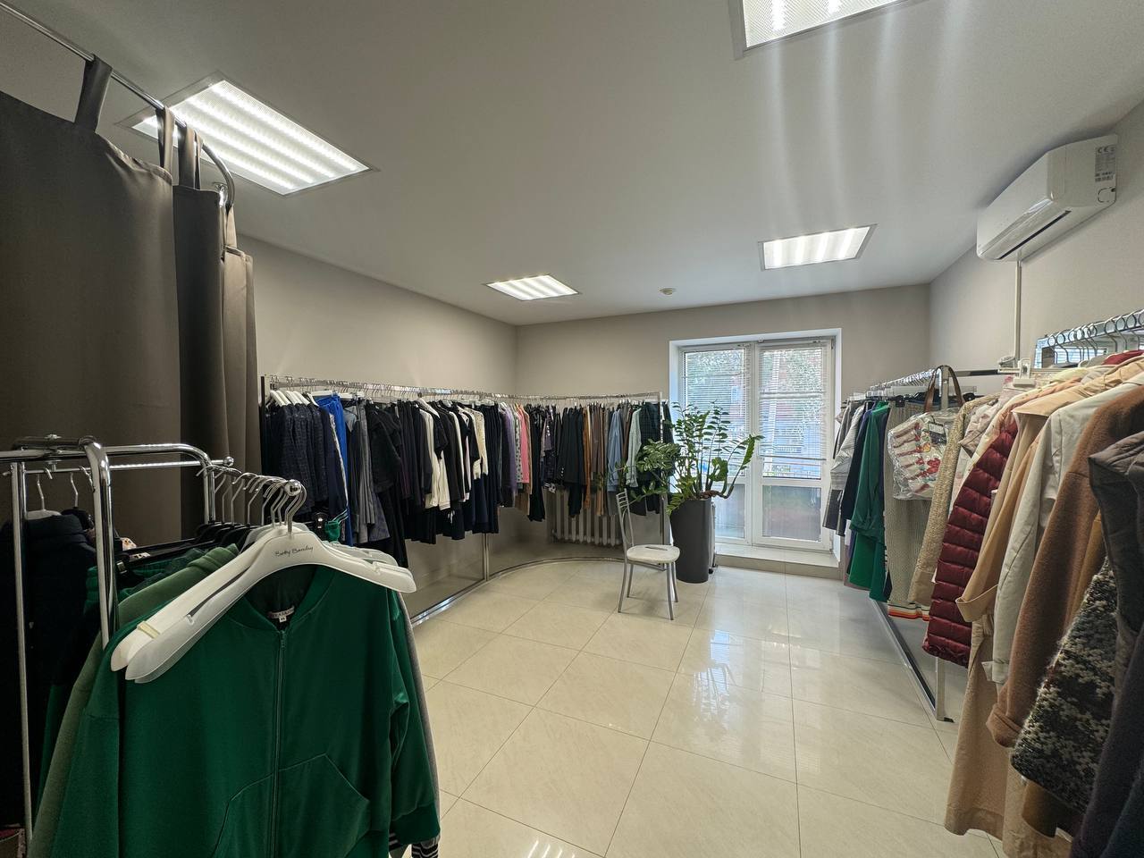 Продажа коммерческой недвижимости, 327м <sup>2</sup>, Самара, Ленинская улица,  168