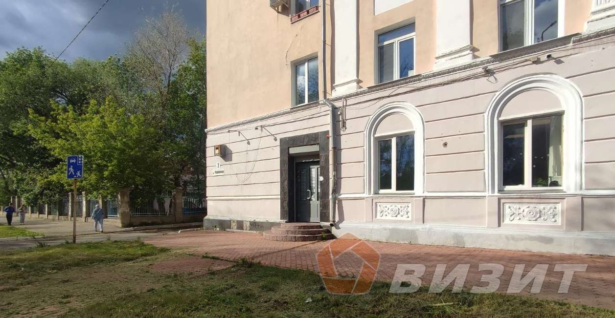 Продажа коммерческой недвижимости, 100м <sup>2</sup>, Новокуйбышевск, Коммунистическая улица,  38