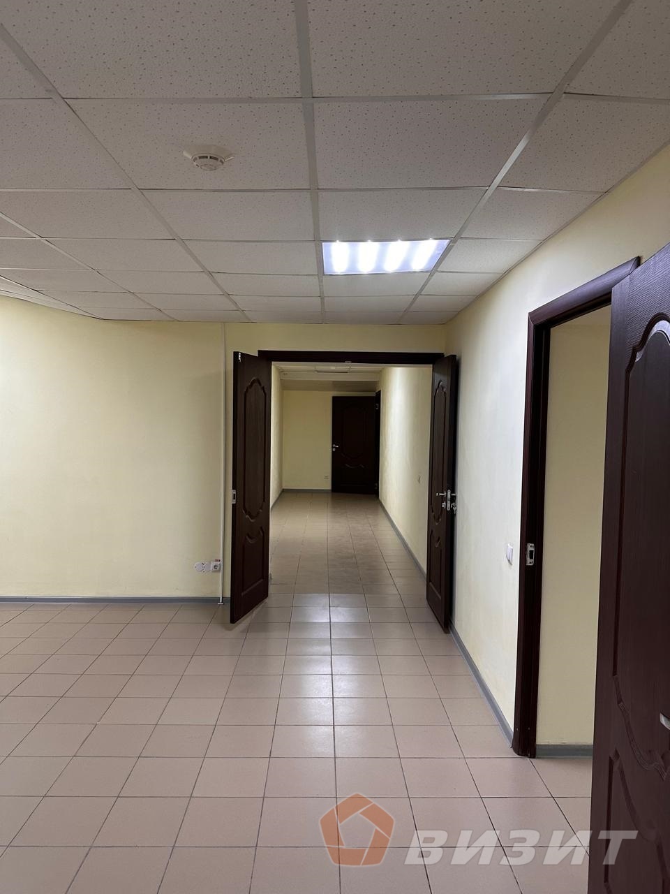 Аренда коммерческой недвижимости, 226м <sup>2</sup>, Самара, Ставропольская улица,  216