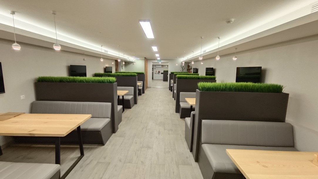 Продажа коммерческой недвижимости, 292м <sup>2</sup>, Новокуйбышевск, Победы проспект,  10