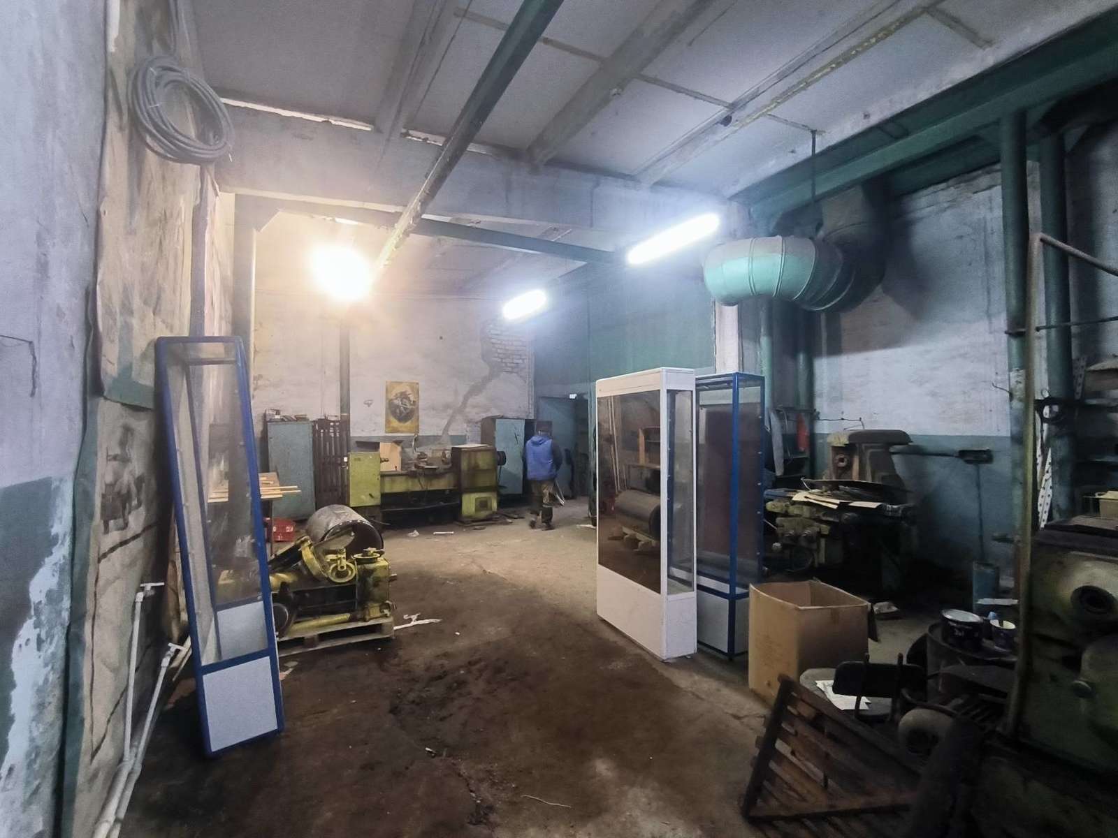 Аренда коммерческой недвижимости, 800м <sup>2</sup>, Самара, Клиническая улица,  212