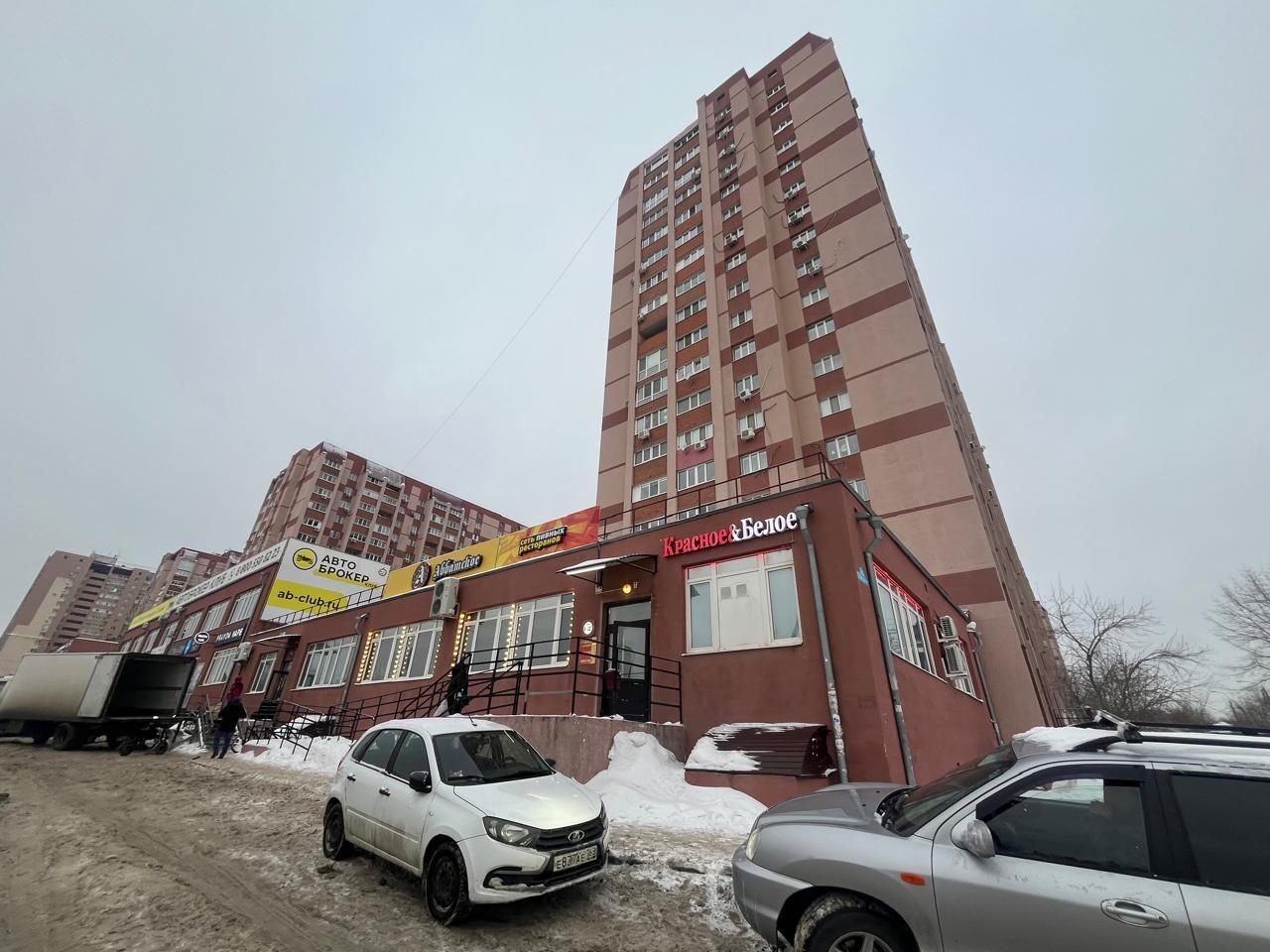 Продажа коммерческой недвижимости, 398м <sup>2</sup>, Самара, Дыбенко улица,  42