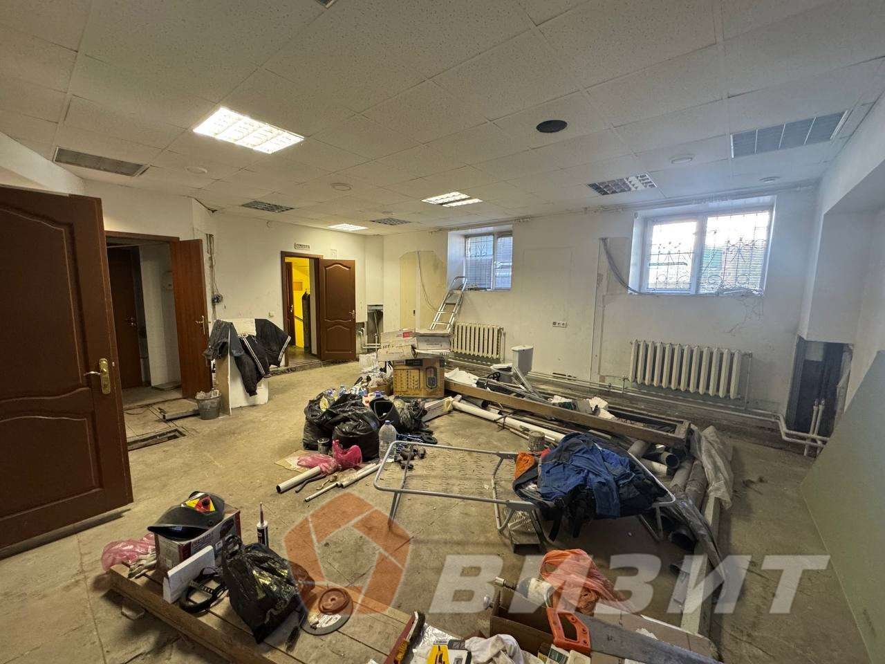 Продажа коммерческой недвижимости, 230м <sup>2</sup>, Самара, Финская улица,  96