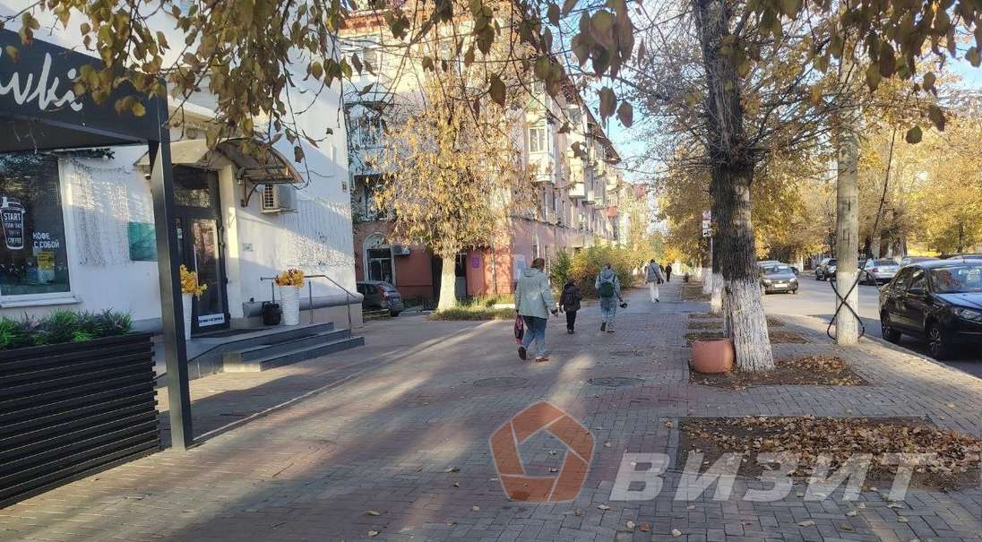 Аренда коммерческой недвижимости, 215м <sup>2</sup>, Новокуйбышевск, Белинского улица,  22