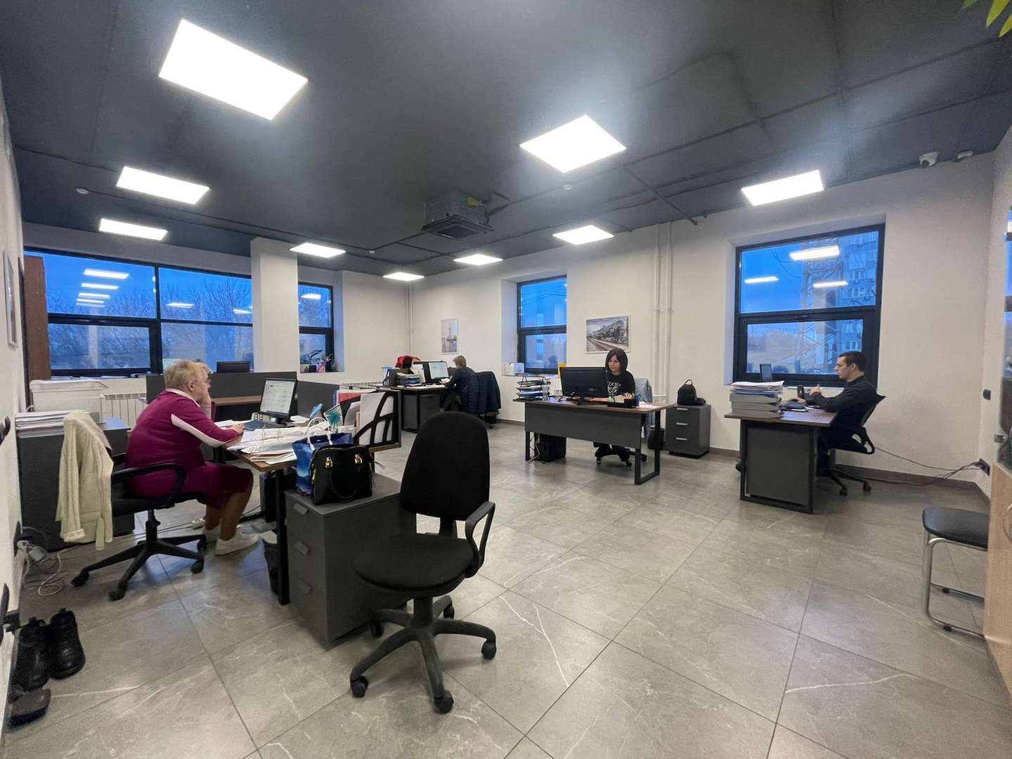 Аренда коммерческой недвижимости, 455м <sup>2</sup>, Самара, Ново-Садовая улица,  215кБ