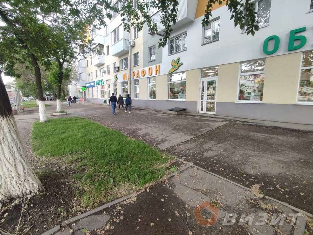 Аренда коммерческой недвижимости, 180м <sup>2</sup>, Новокуйбышевск, Победы проспект,  24