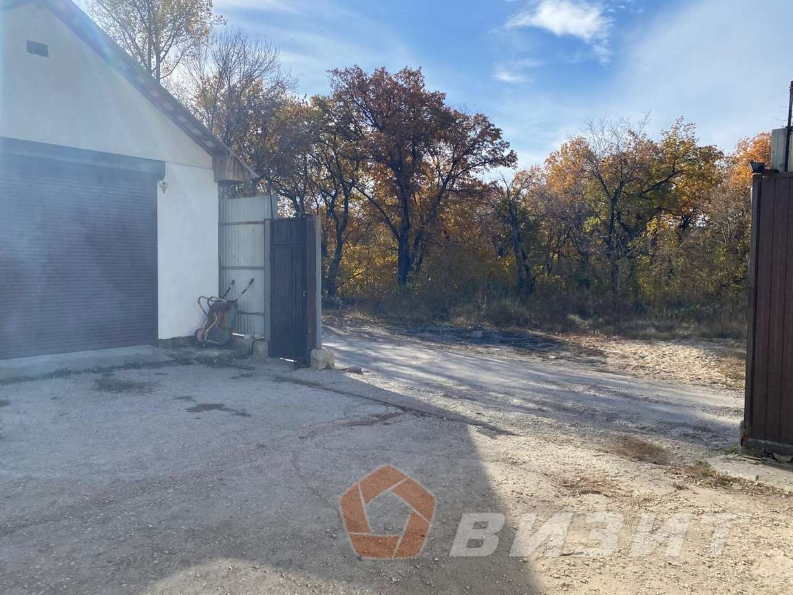 Аренда коммерческой недвижимости, 700м <sup>2</sup>, Новокуйбышевск, Промышленная 2-я улица,  7