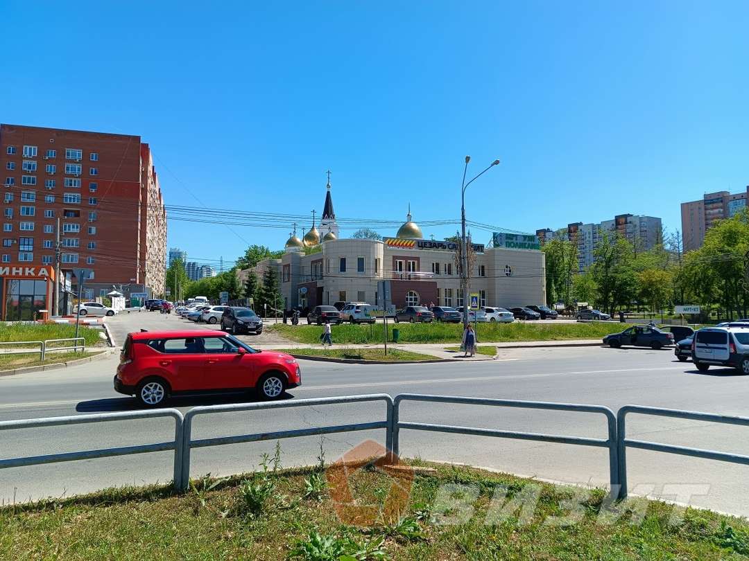 Аренда коммерческой недвижимости, 610м <sup>2</sup>, Самара, 9-я малая просека улица,  82А