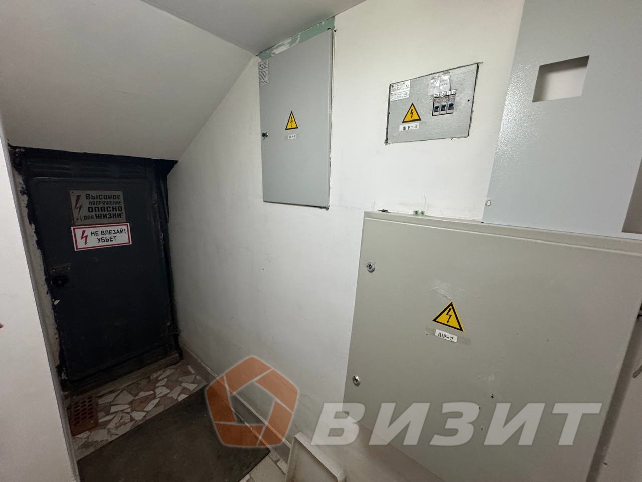 Продажа коммерческой недвижимости, 1036м <sup>2</sup>, Самара, Вятская улица,  18а