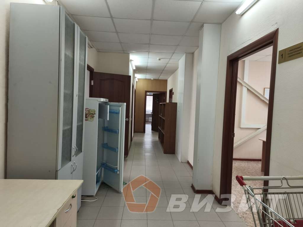 Аренда коммерческой недвижимости, 500м <sup>2</sup>, Самара, Гагарина улица,  141Б