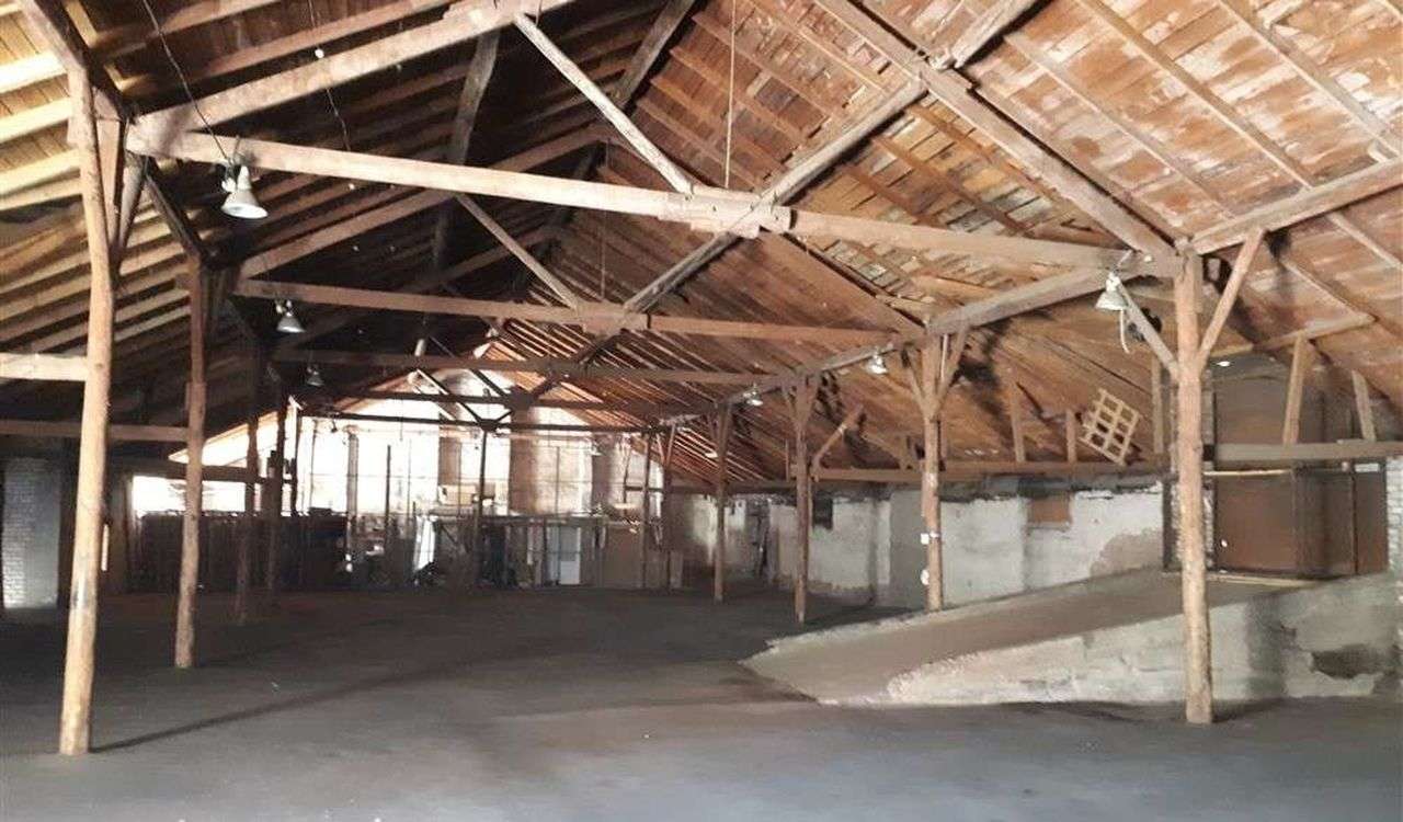 Аренда коммерческой недвижимости, 650м <sup>2</sup>, Самара, Днепровский проезд,  2