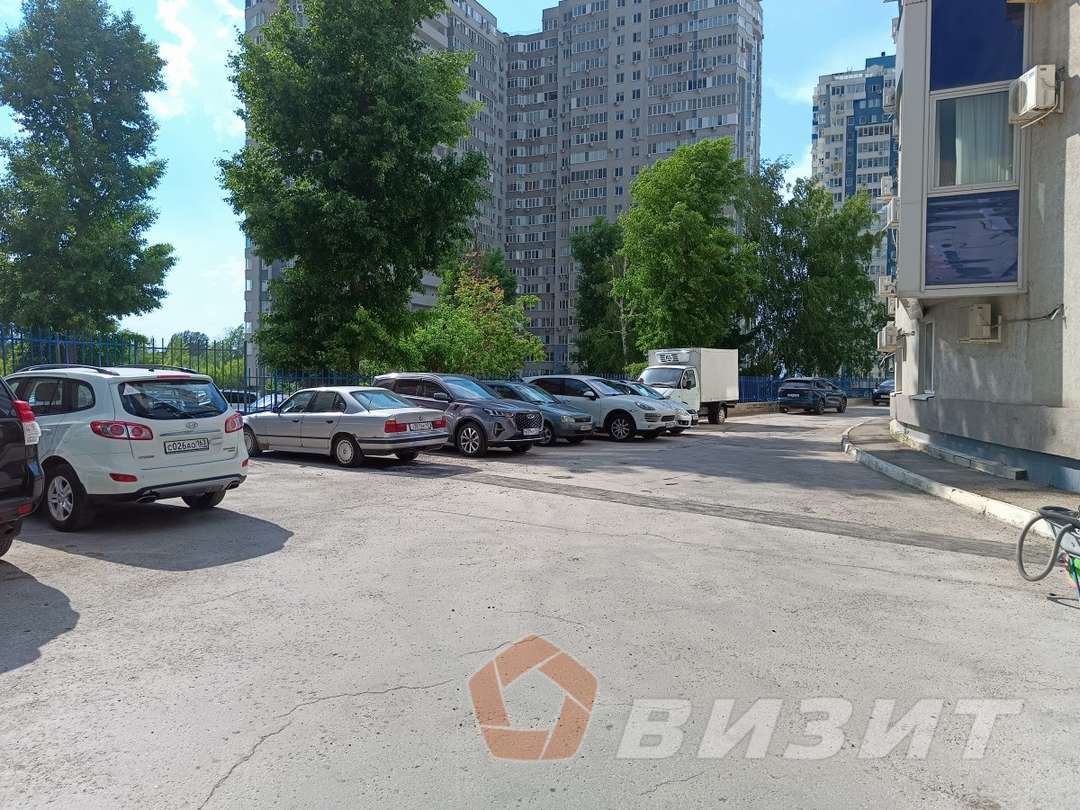 Продажа коммерческой недвижимости, 583м <sup>2</sup>, Самара, Ново-Садовая улица,  106лк2