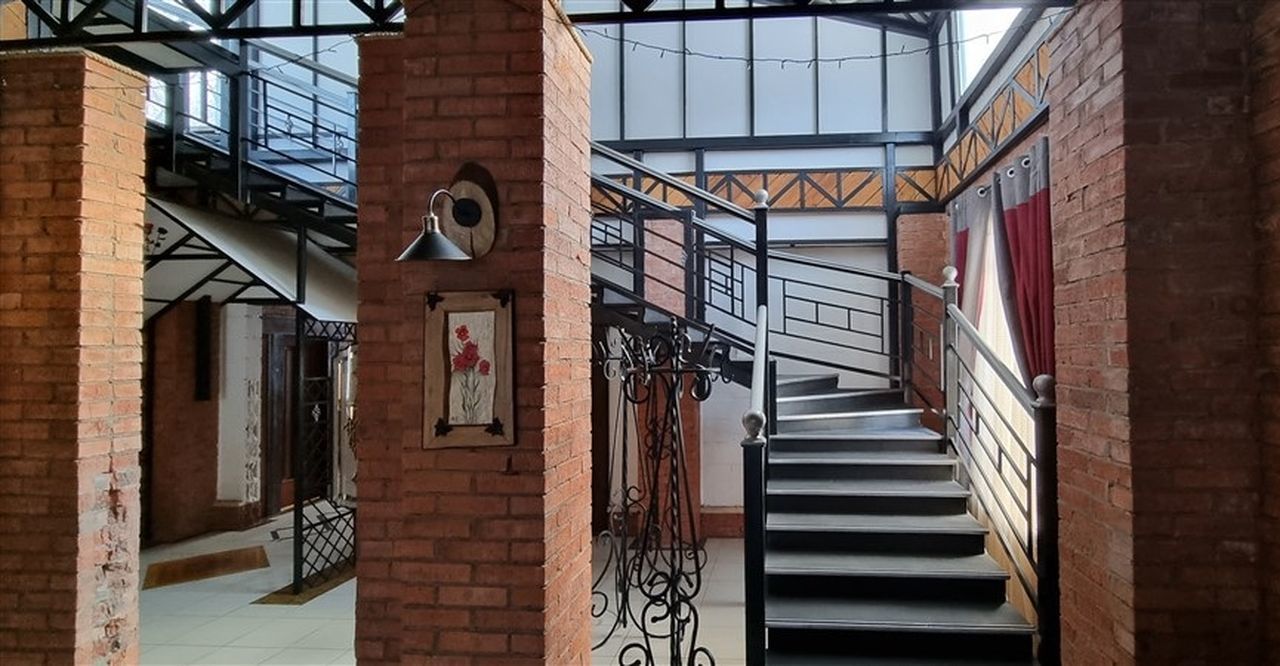 Продажа коммерческой недвижимости, 1700м <sup>2</sup>, Жигули, Советская улица,  116