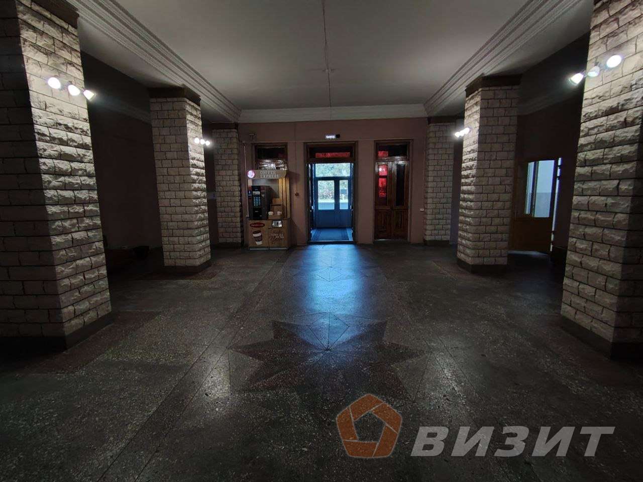 Продажа коммерческой недвижимости, 1590м <sup>2</sup>, Самара, Калининградская улица,  9