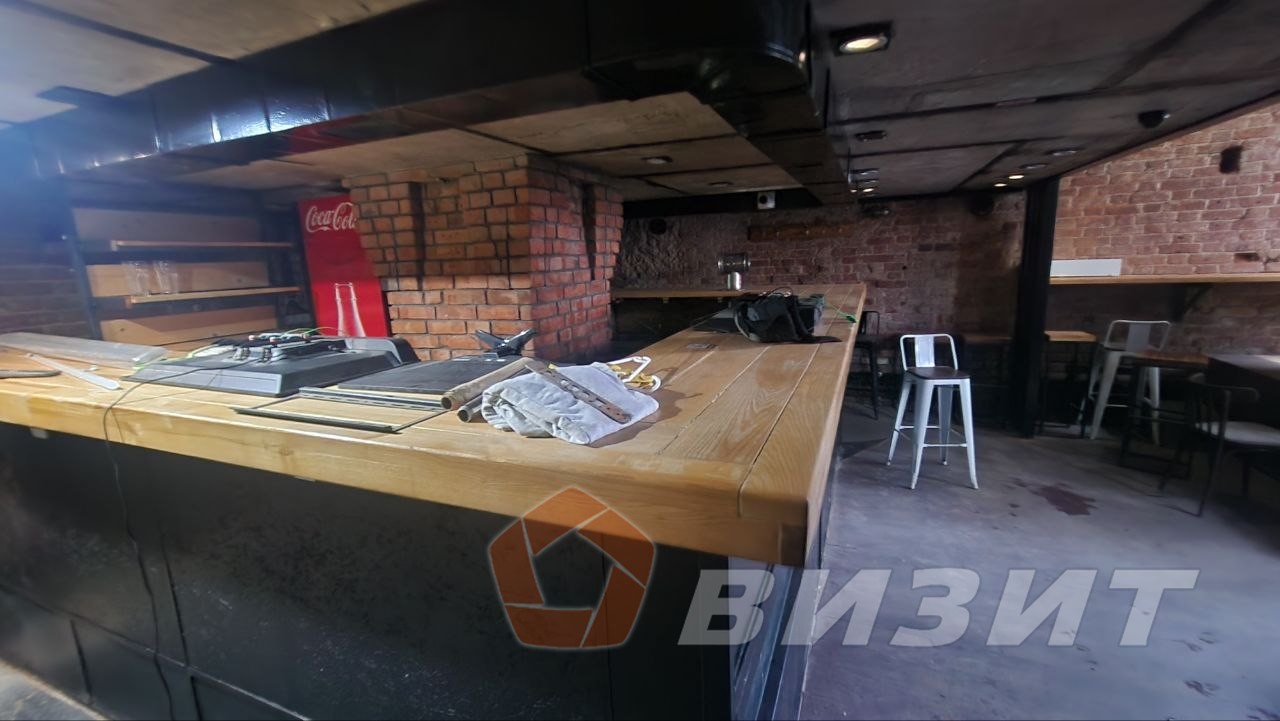 Аренда коммерческой недвижимости, 187м <sup>2</sup>, Самара, Молодогвардейская улица,  102