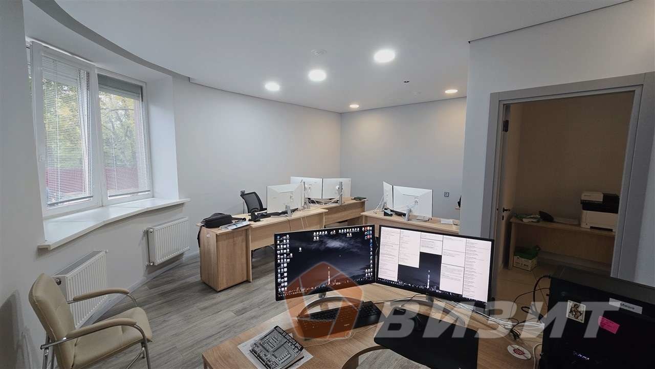 Аренда коммерческой недвижимости, 211м <sup>2</sup>, Самара, 3-я просека,  250