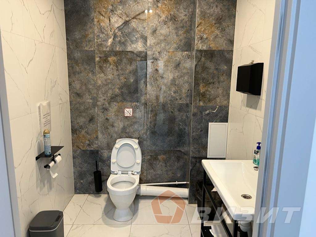 Продажа коммерческой недвижимости, 980м <sup>2</sup>, Самара, 3-я просека,  64