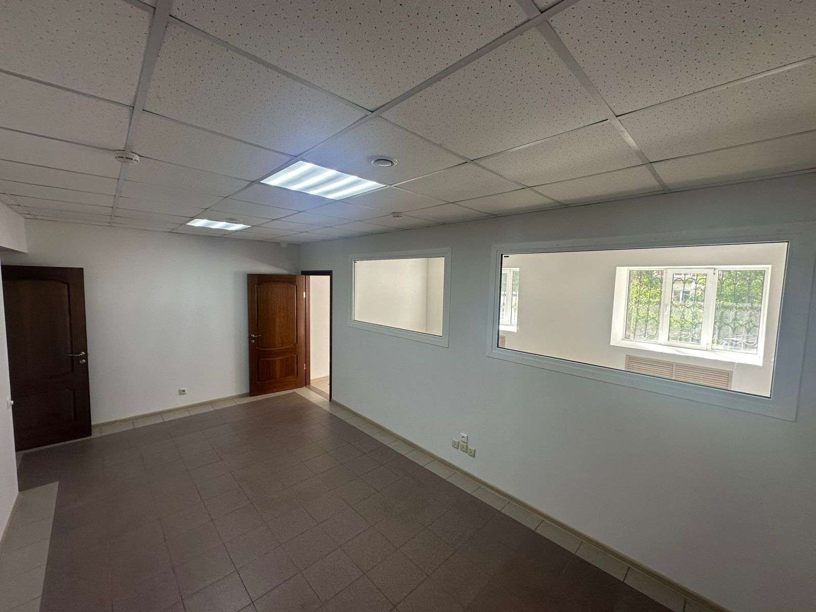 Продажа коммерческой недвижимости, 98м <sup>2</sup>, Самара, Шверника улица,  15