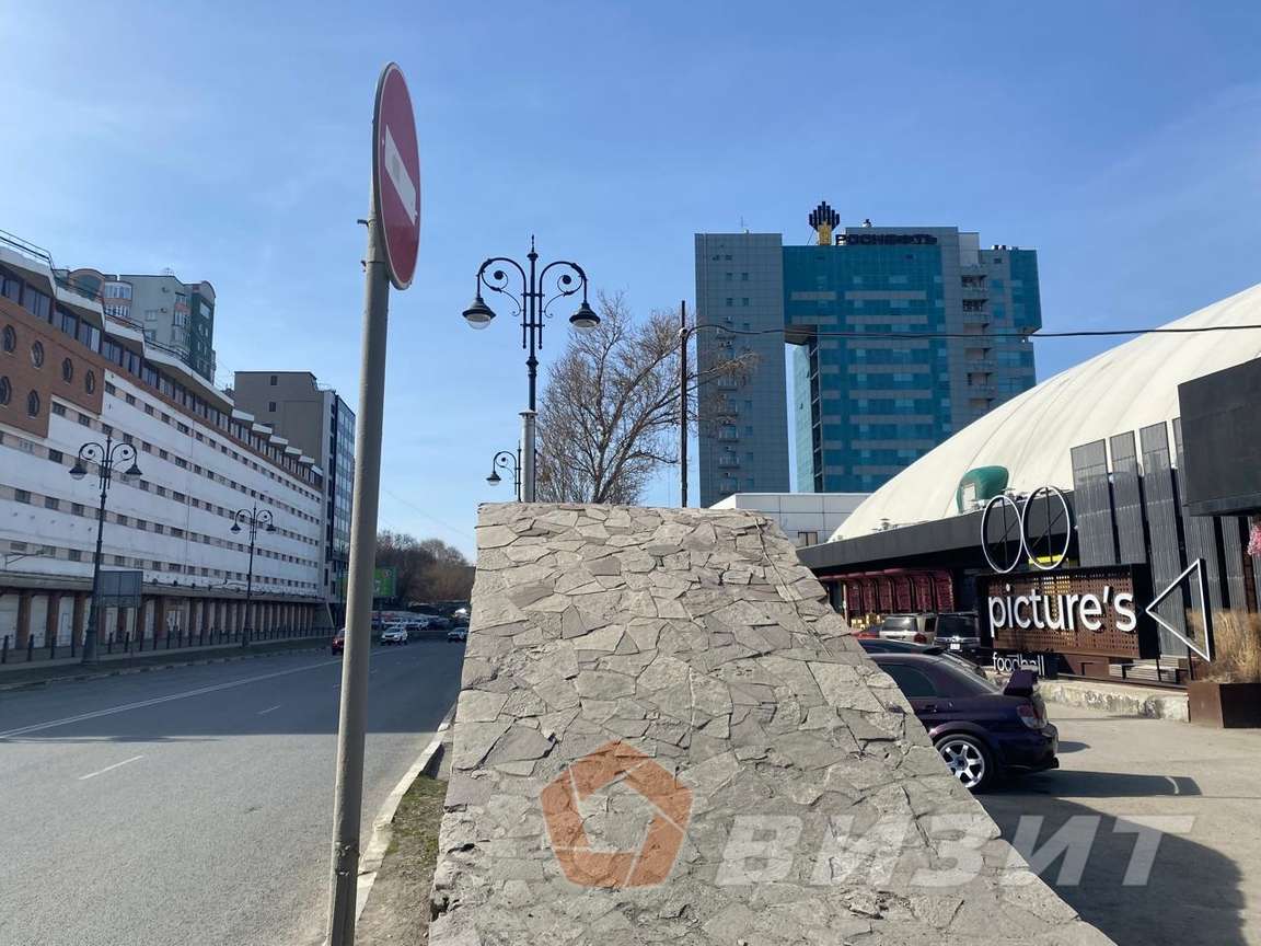 Продажа коммерческой недвижимости, 212м <sup>2</sup>, Самара, Лесная улица,  25В