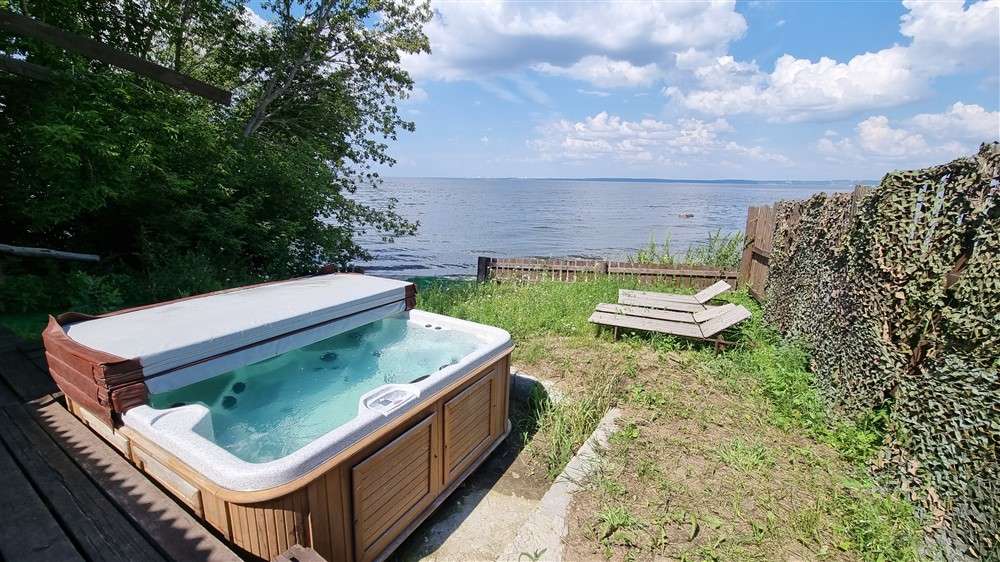 Продажа коммерческой недвижимости, 1700м <sup>2</sup>, Жигули, Советская улица,  116