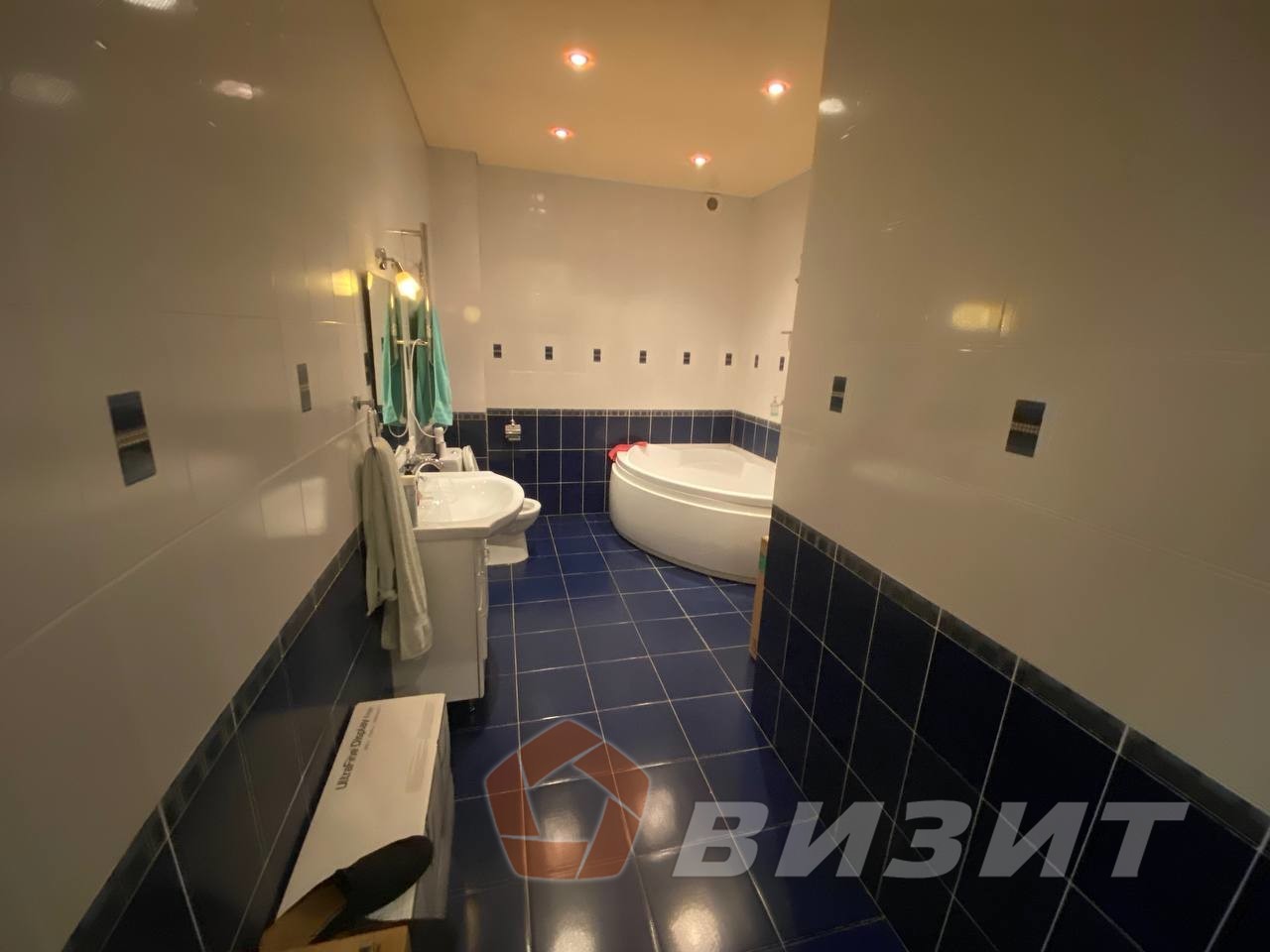 Продажа коммерческой недвижимости, 208м <sup>2</sup>, Самара, Аэродромная улица,  99а