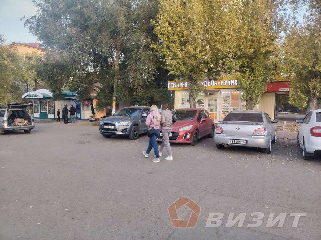 Аренда коммерческой недвижимости, 160м <sup>2</sup>, Новокуйбышевск, Дзержинского улица,  6