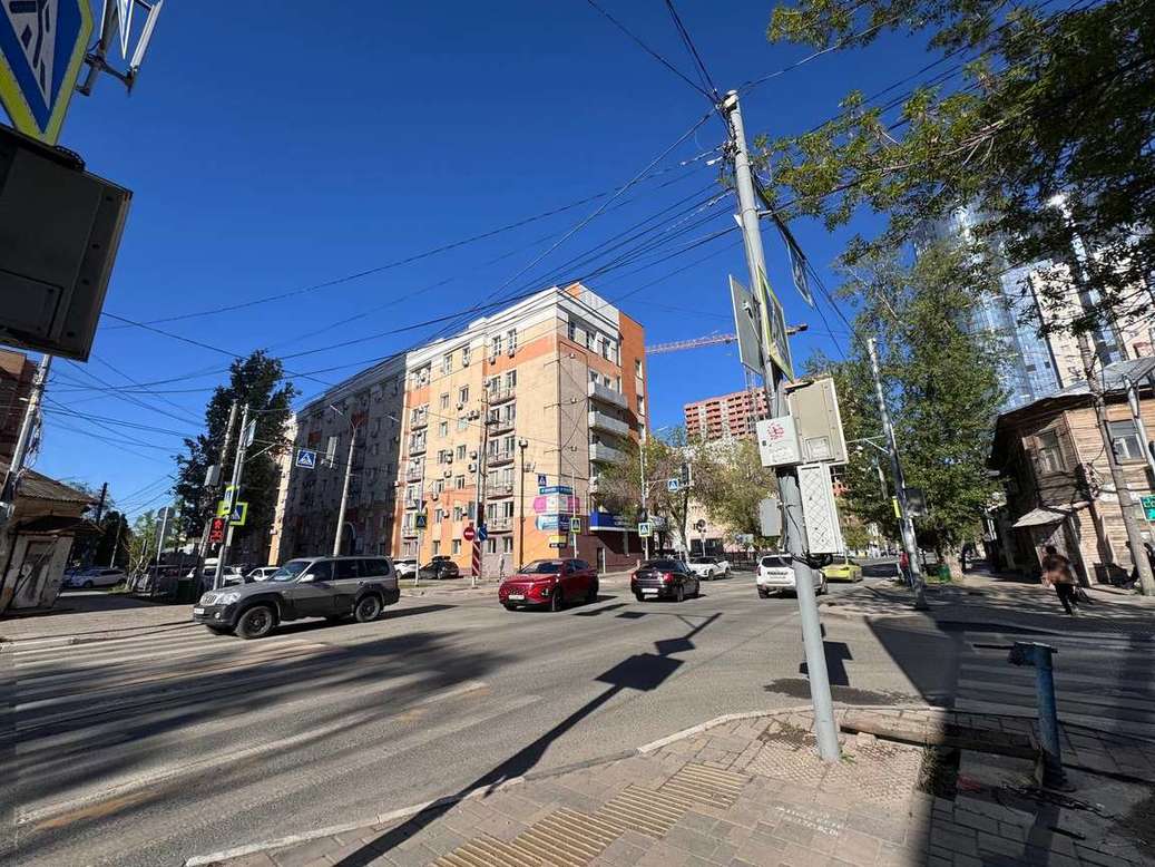 Продажа коммерческой недвижимости, 327м <sup>2</sup>, Самара, Ленинская улица,  168