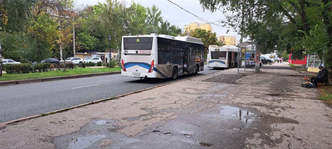 Продажа коммерческой недвижимости, 65м <sup>2</sup>, Самара, Революционная улица,  137