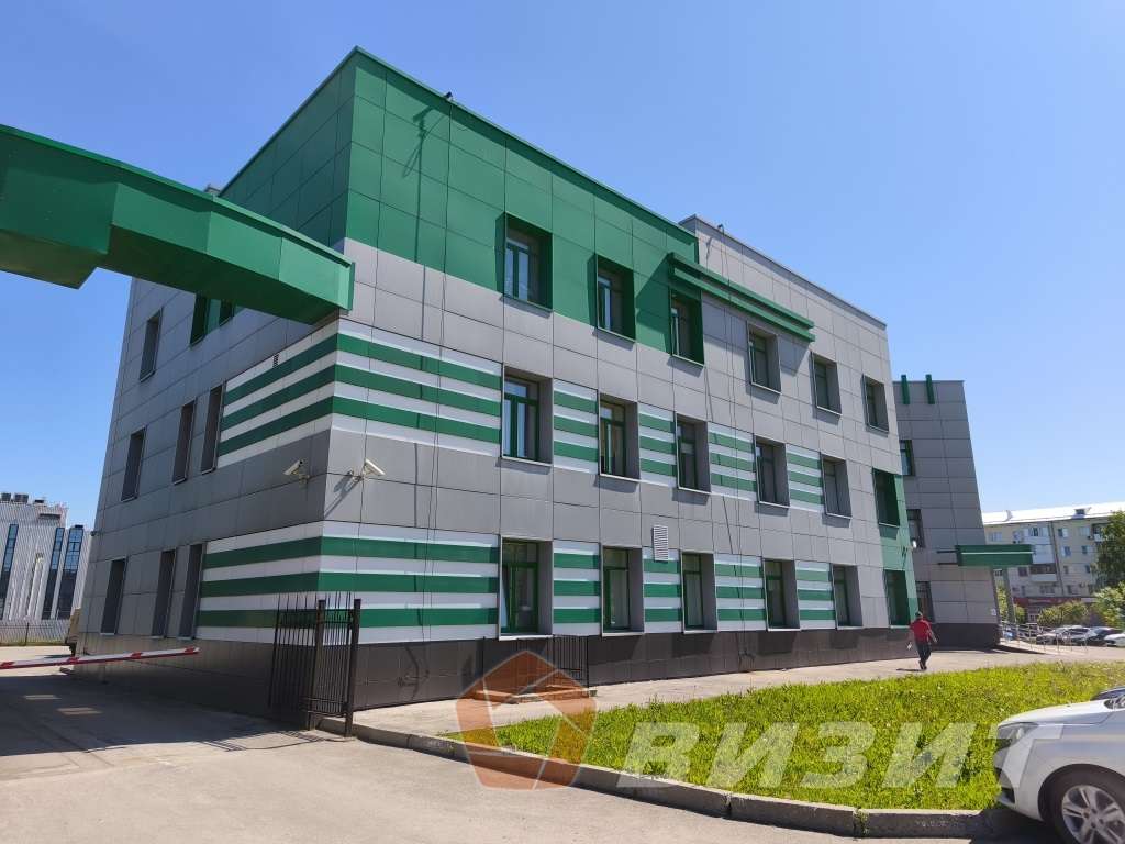 Аренда коммерческой недвижимости, 272м <sup>2</sup>, Новокуйбышевск, Молодежная улица,  1