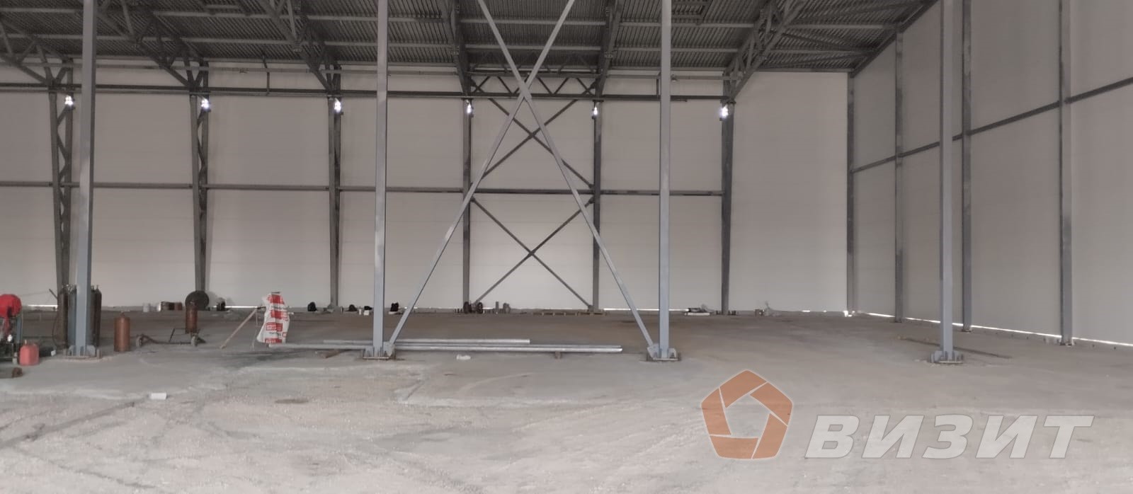 Аренда коммерческой недвижимости, 5000м <sup>2</sup>, Лопатино, улица Мира,  16/8