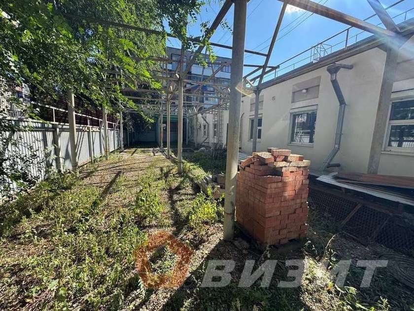 Продажа коммерческой недвижимости, 1036м <sup>2</sup>, Самара, Вятская улица,  18а