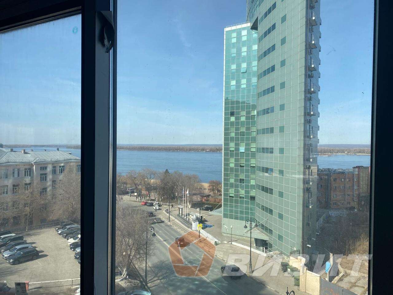 Продажа коммерческой недвижимости, 212м <sup>2</sup>, Самара, Лесная улица,  25В