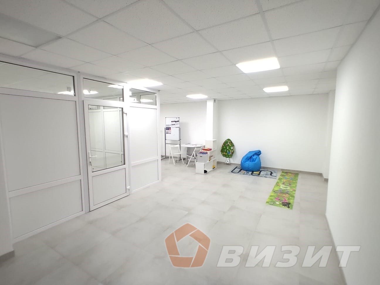 Аренда коммерческой недвижимости, 110м <sup>2</sup>, Самара, Петра Алабина улица,  2