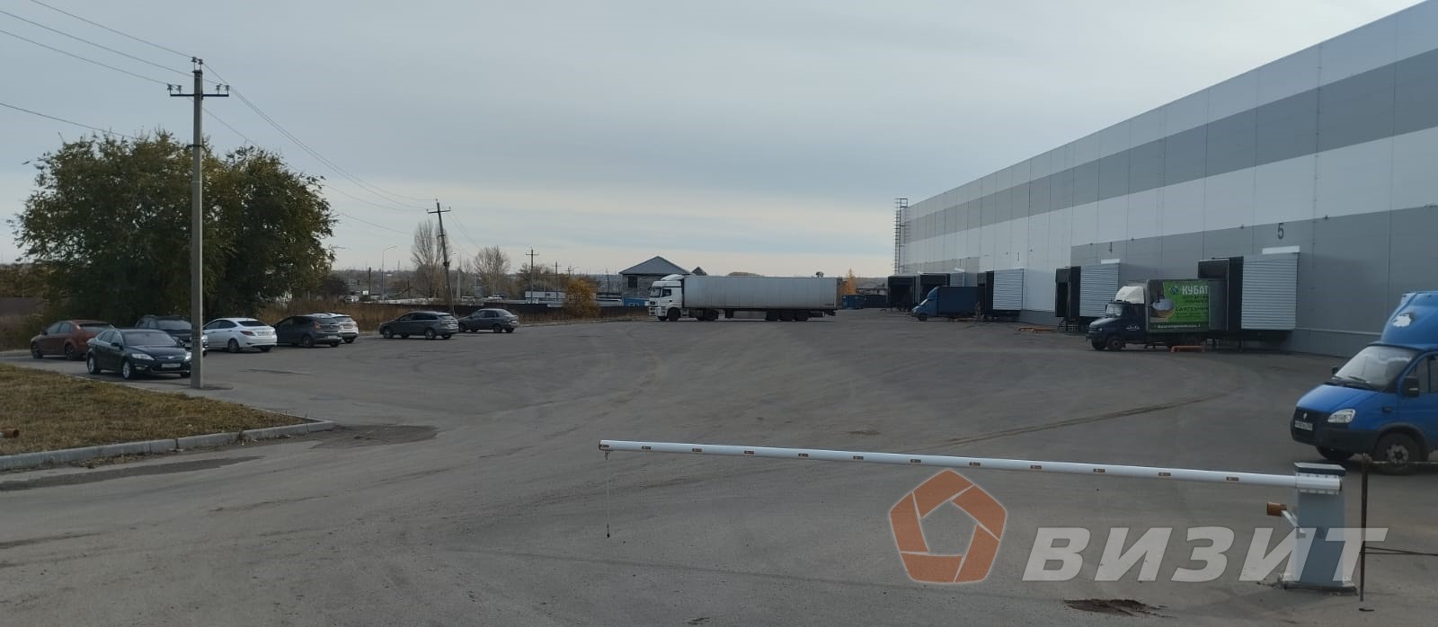 Аренда коммерческой недвижимости, 1500м <sup>2</sup>, Лопатино, улица Мира,  16/8