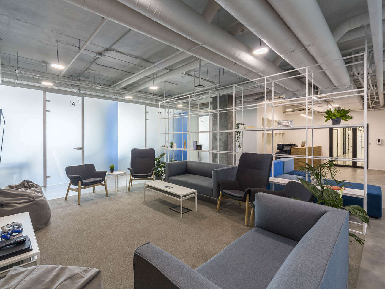 Аренда коммерческой недвижимости, 280м <sup>2</sup>, Самара, Московское шоссе,  4к4