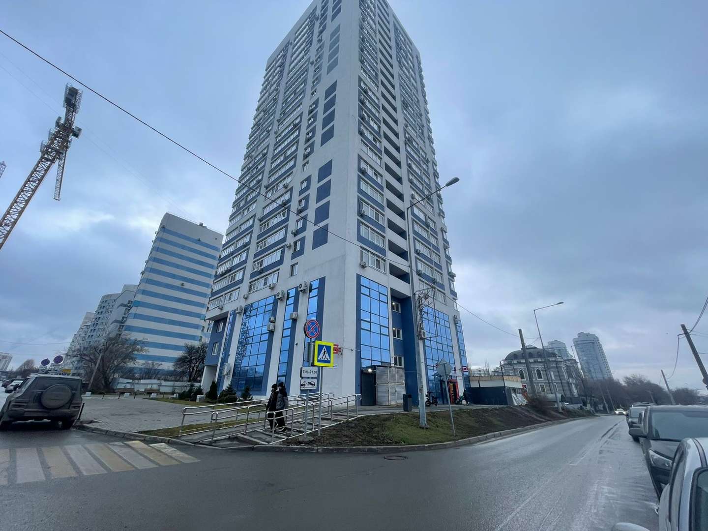 Аренда коммерческой недвижимости, 455м <sup>2</sup>, Самара, Ново-Садовая улица,  215кБ