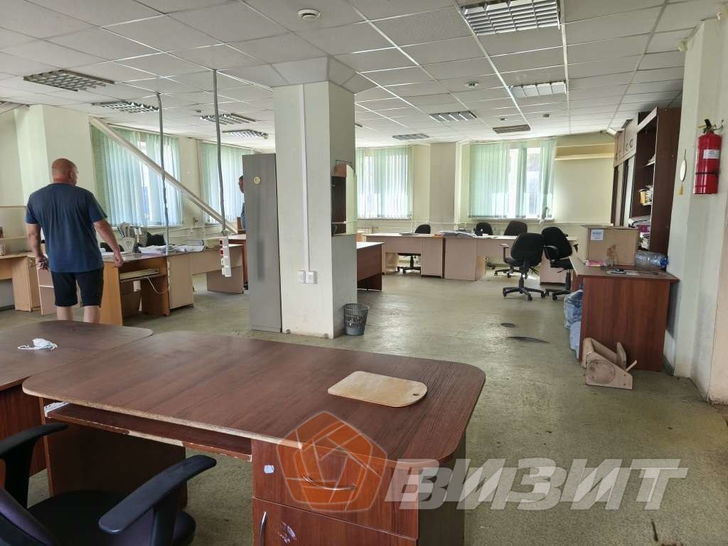 Аренда коммерческой недвижимости, 270м <sup>2</sup>, Самара, Гаражная улица,  10