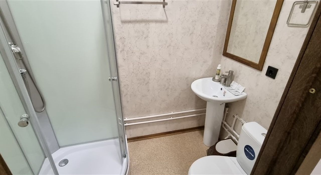 Продажа коммерческой недвижимости, 1700м <sup>2</sup>, Жигули, Советская улица,  116