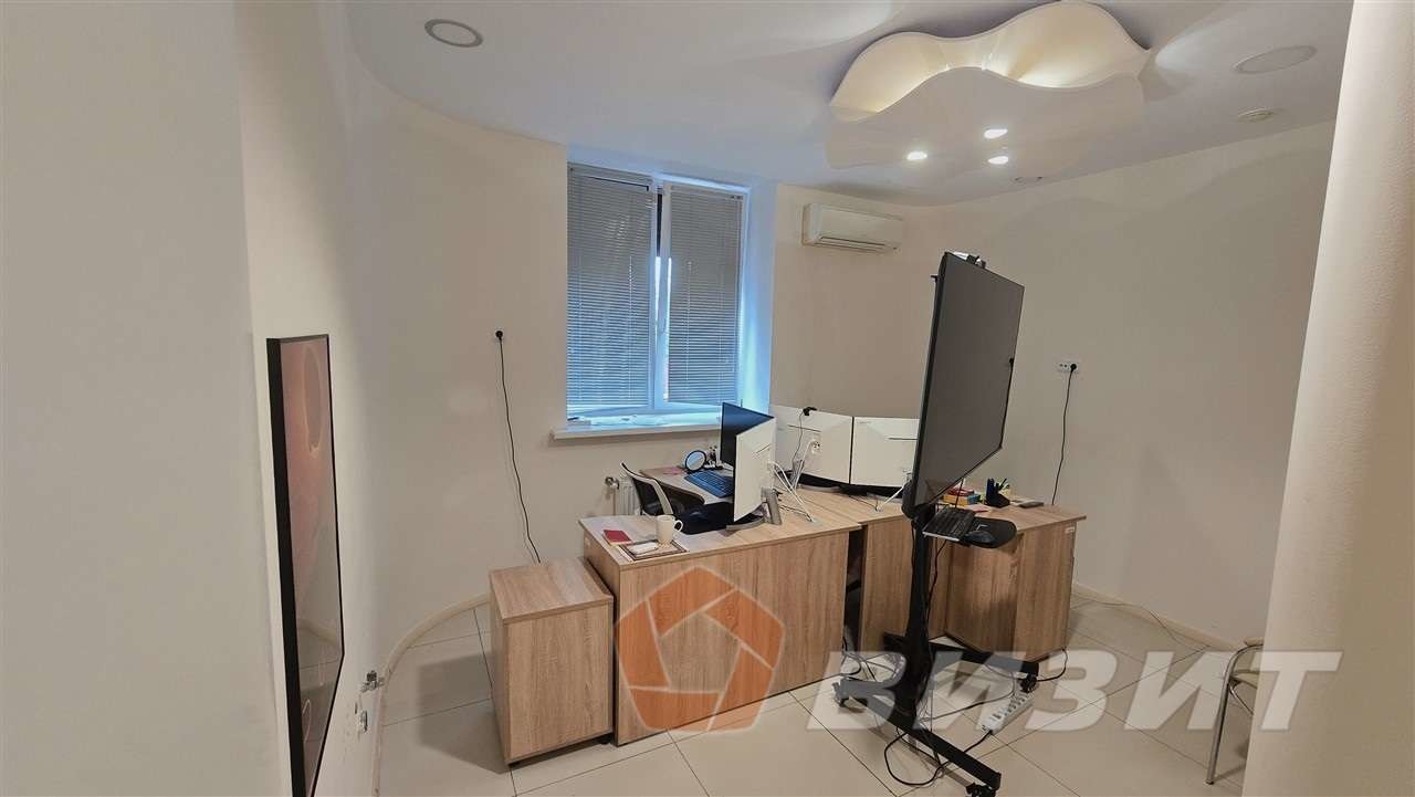 Аренда коммерческой недвижимости, 211м <sup>2</sup>, Самара, 3-я просека,  250