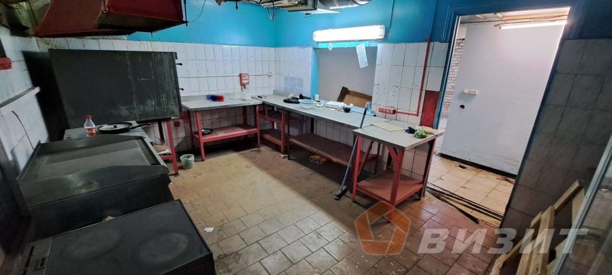 Аренда коммерческой недвижимости, 240м <sup>2</sup>, Самара, Физкультурная улица,  112