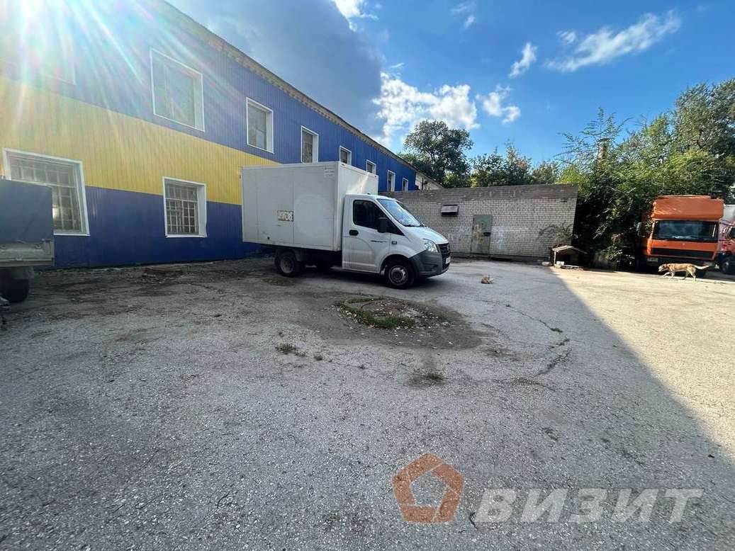 Продажа коммерческой недвижимости, 988м <sup>2</sup>, Самара, Земеца улица,  3