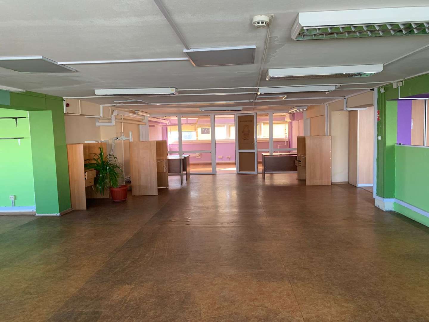 Аренда коммерческой недвижимости, 650м <sup>2</sup>, Самара, Аэродромная улица,  45ка