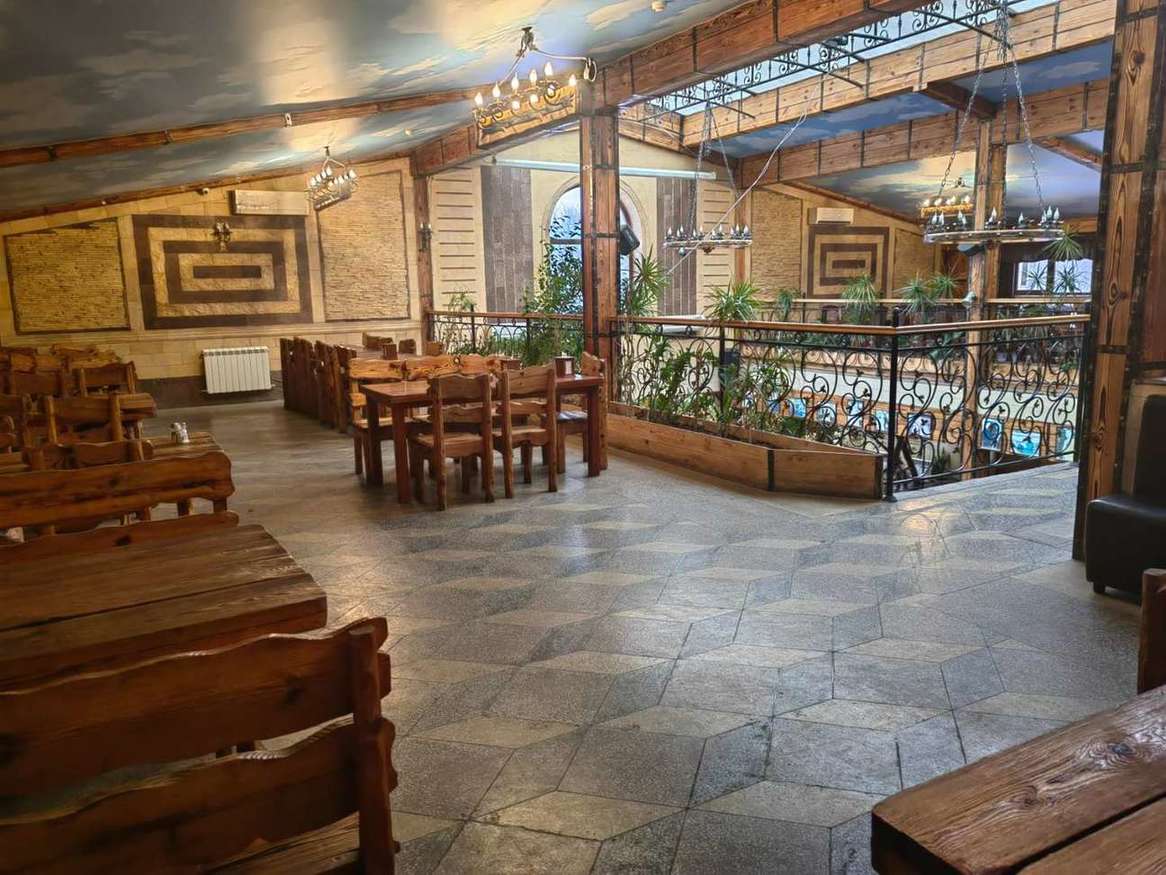 Аренда коммерческой недвижимости, 1300м <sup>2</sup>, Подстепновка, Южное шоссе,  8км