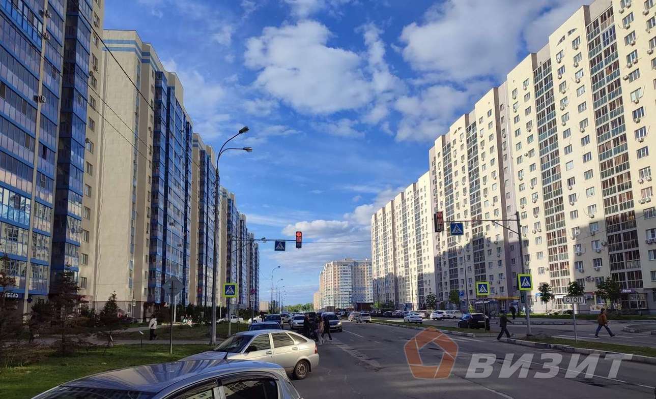 Аренда коммерческой недвижимости, 350м <sup>2</sup>, Самара, Осетинская улица,  19